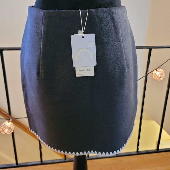 116. Nwt Commense Embroidered Trim Mini Skirt Chic Black Mini Skirt Size Medium - Picture 10 of 12